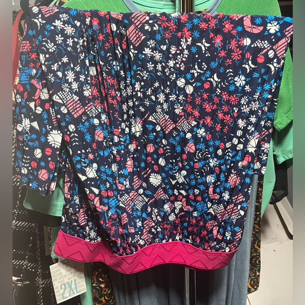 LuLaRoe Jill Skirt size 2XL brand New with Tags Blue White & Pink Elastic Waist
